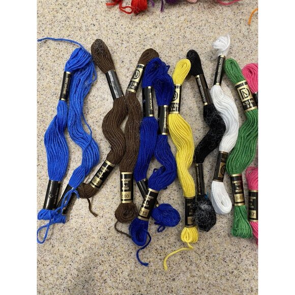 Cross Stitch Floss Needle Work Embroidery Threads Lot 28 Piece Janlynn DMC - Picture 3 of 5